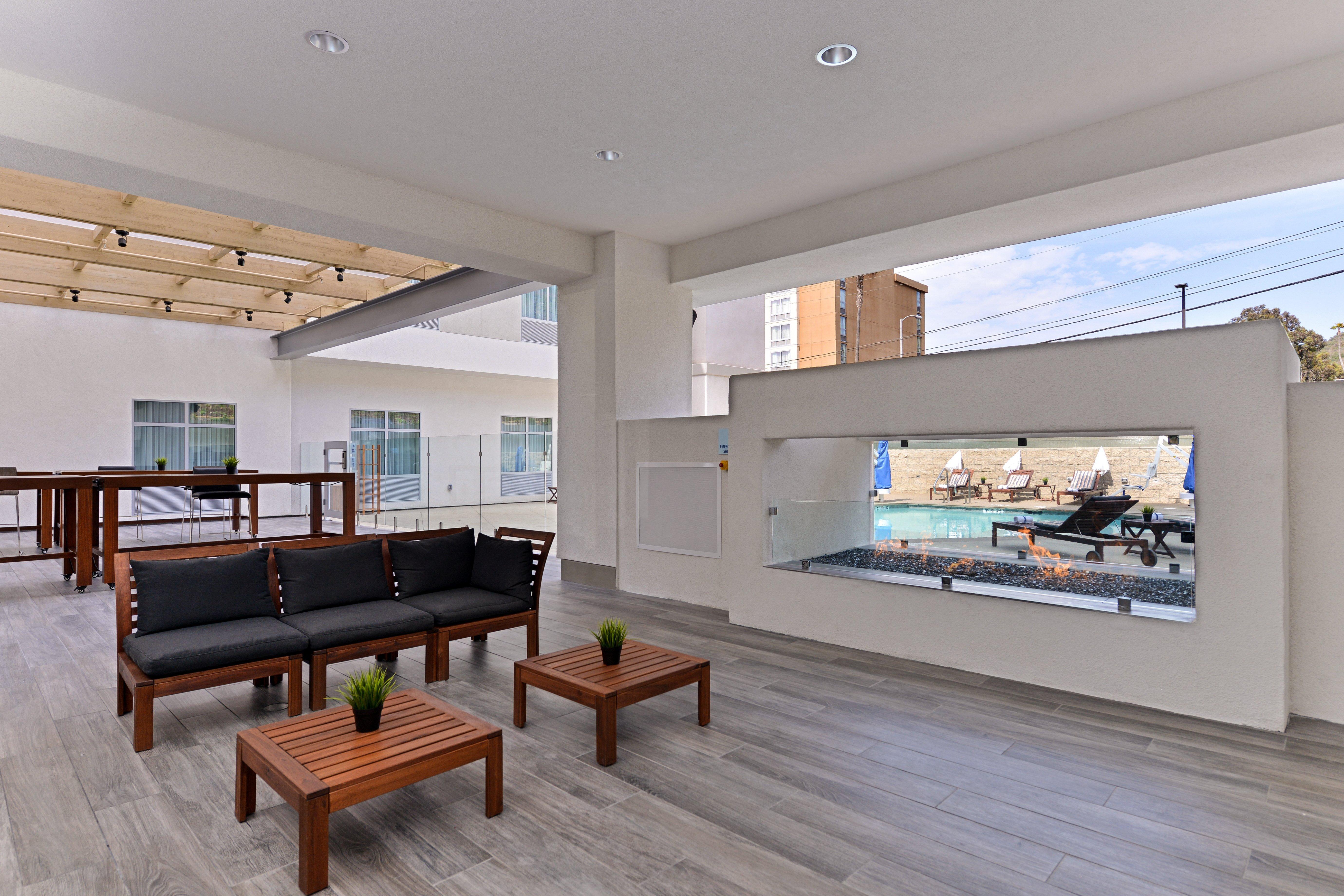 Holiday Inn Express & Suites San Diego - Mission Valley By Ihg Exteriör bild
