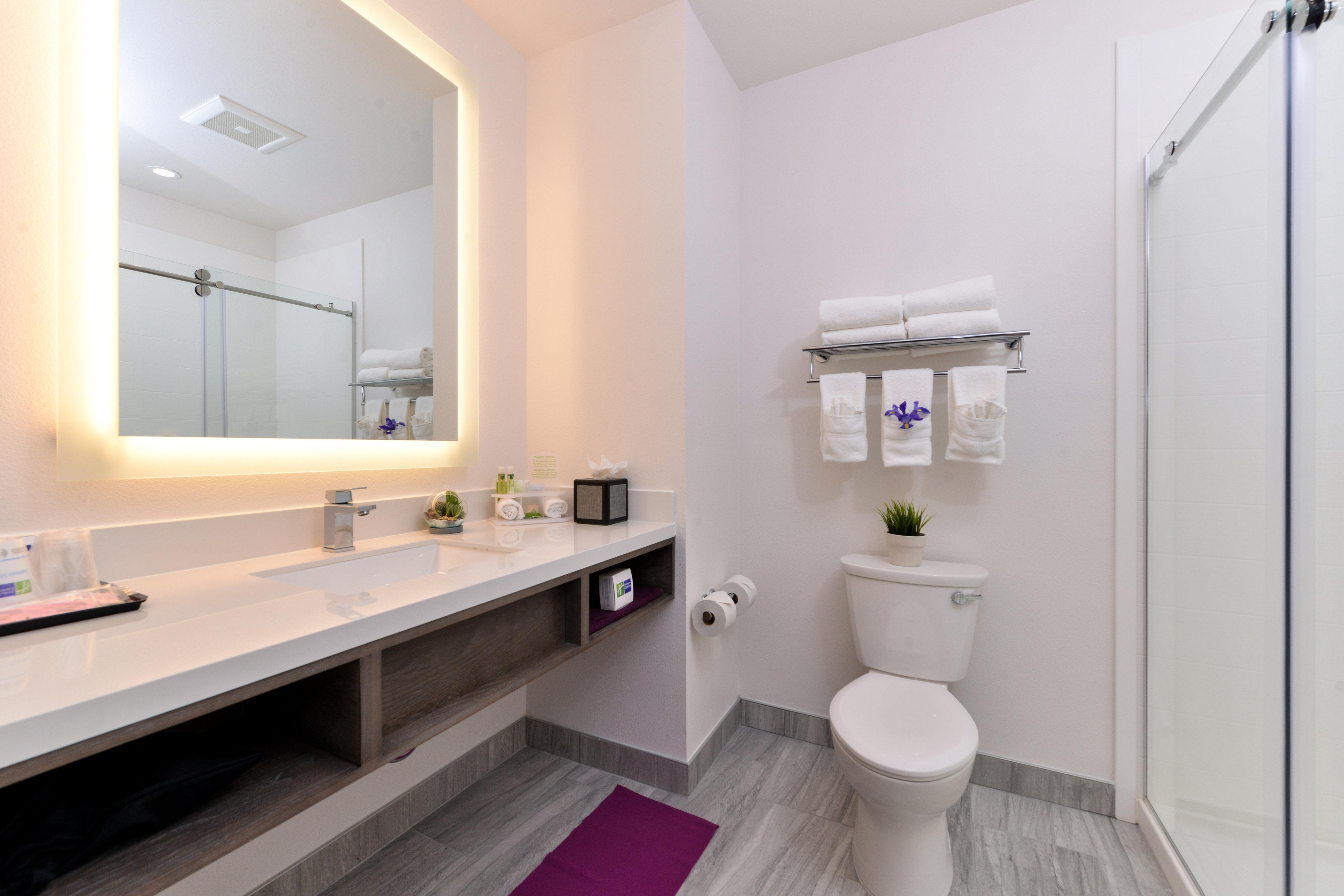 Holiday Inn Express & Suites San Diego - Mission Valley By Ihg Exteriör bild